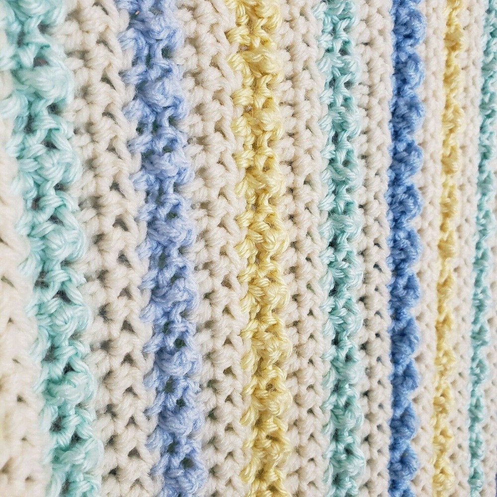 Striped Chunky Knit Baby Blanket Cozy Soft Throw - Picture 4 of 8